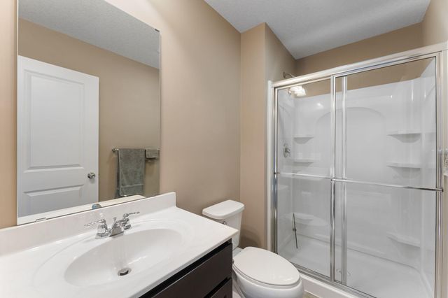 4014 Holasek Path, Chaska, MN 55318