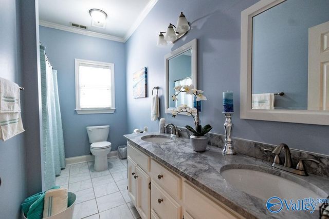 2606 Edgerton Drive SE, Owens Cross Roads, AL 35763