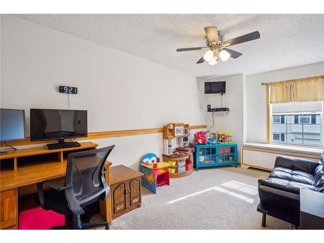 13750 54th Avenue N 106, Plymouth, MN 55446