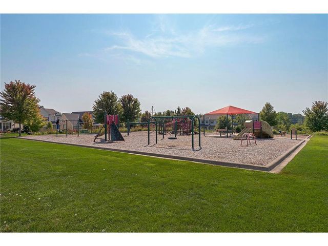 13750 54th Avenue N 106, Plymouth, MN 55446