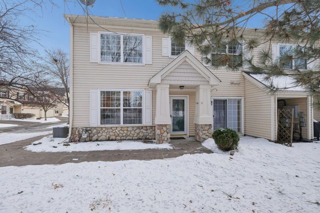 13750 54th Avenue N 106, Plymouth, MN 55446