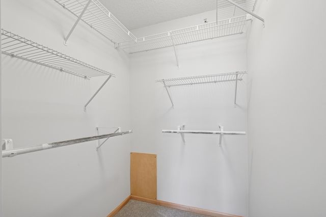 13750 54th Avenue N 106, Plymouth, MN 55446