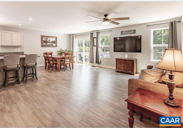 126 VIRGINIA AVE, Palmyra, VA 22963