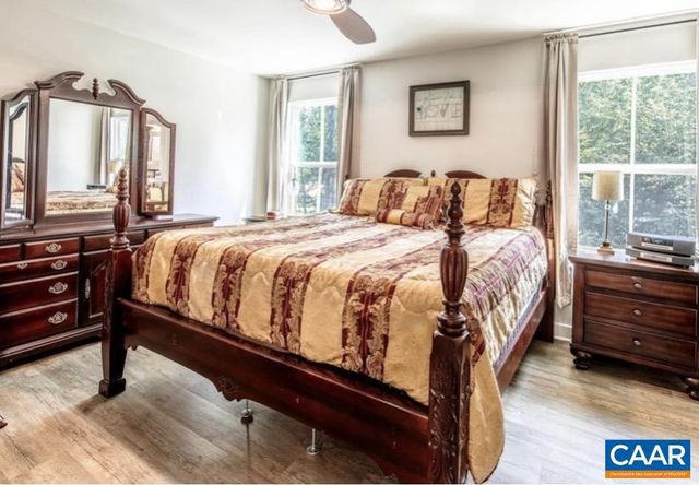 126 VIRGINIA AVE, Palmyra, VA 22963