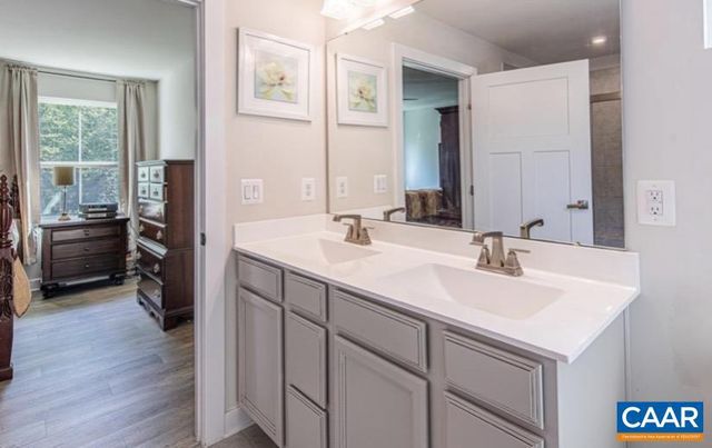 126 VIRGINIA AVE, Palmyra, VA 22963