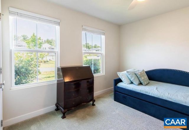 126 VIRGINIA AVE, Palmyra, VA 22963