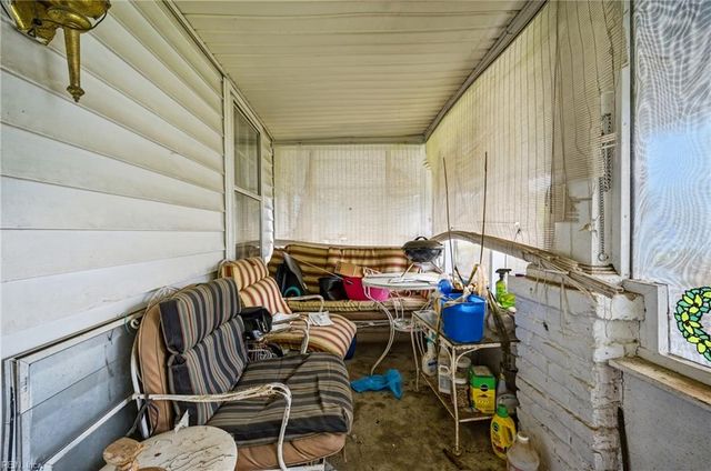 2261 Shipyard RD, Chesapeake, VA 23323