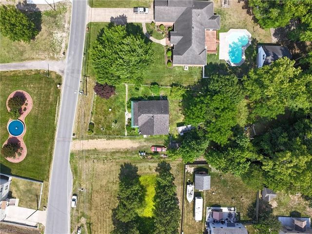 2261 Shipyard RD, Chesapeake, VA 23323