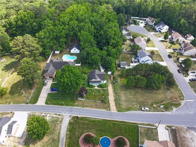 2261 Shipyard RD, Chesapeake, VA 23323