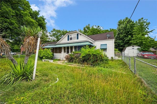 2261 Shipyard RD, Chesapeake, VA 23323