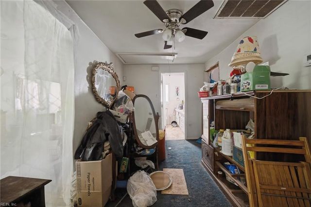 2261 Shipyard RD, Chesapeake, VA 23323