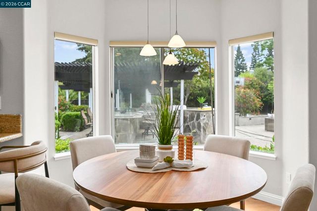 135 Crestridge Dr, Danville, CA 94506