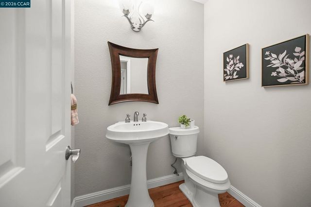 135 Crestridge Dr, Danville, CA 94506