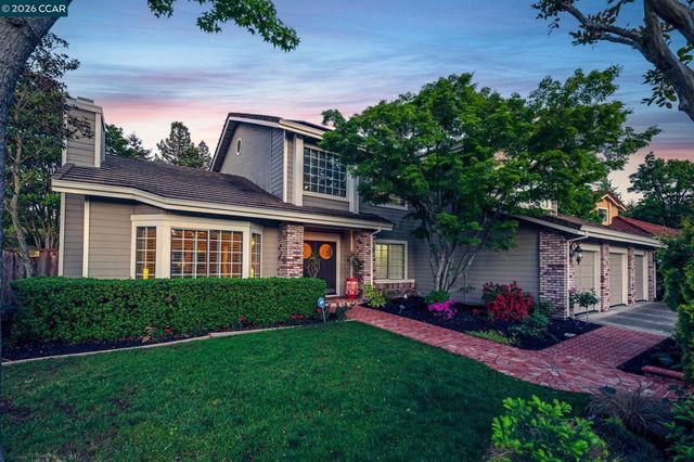 135 Crestridge Dr, Danville, CA 94506