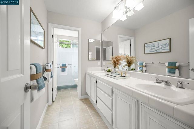 135 Crestridge Dr, Danville, CA 94506