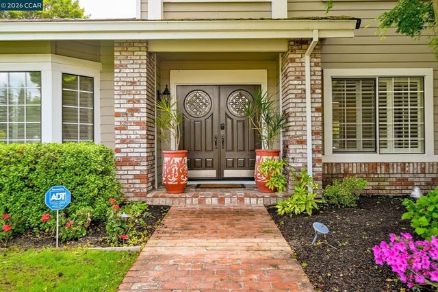 135 Crestridge Dr, Danville, CA 94506