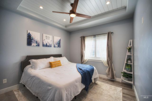 11 6th Street, Middleton, ID 83644