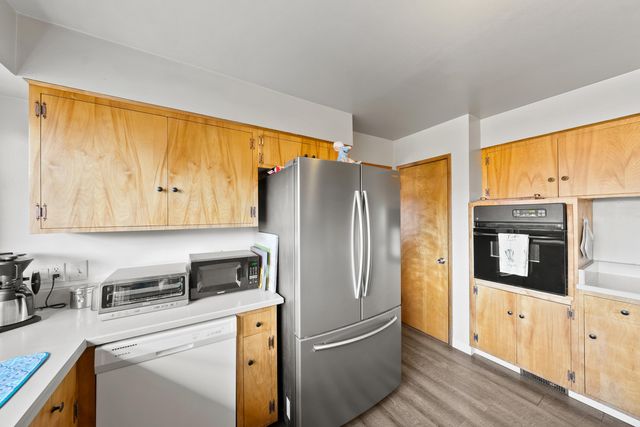 61022 Parrell Road, Bend, OR 97702