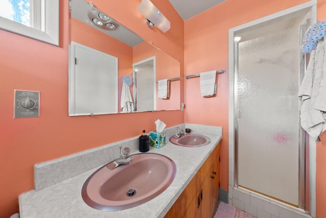 61022 Parrell Road, Bend, OR 97702