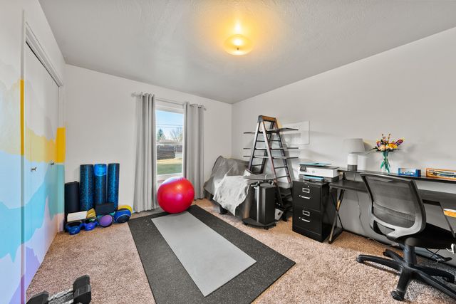 61022 Parrell Road, Bend, OR 97702