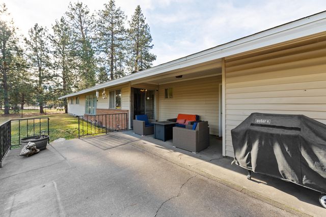 61022 Parrell Road, Bend, OR 97702