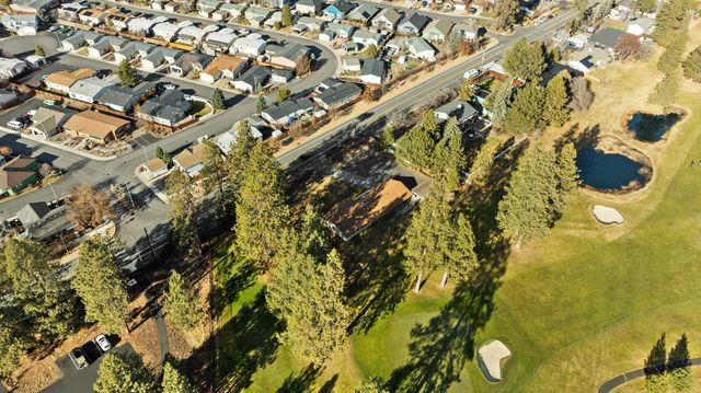 61022 Parrell Road, Bend, OR 97702