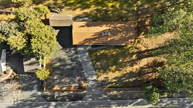 61022 Parrell Road, Bend, OR 97702