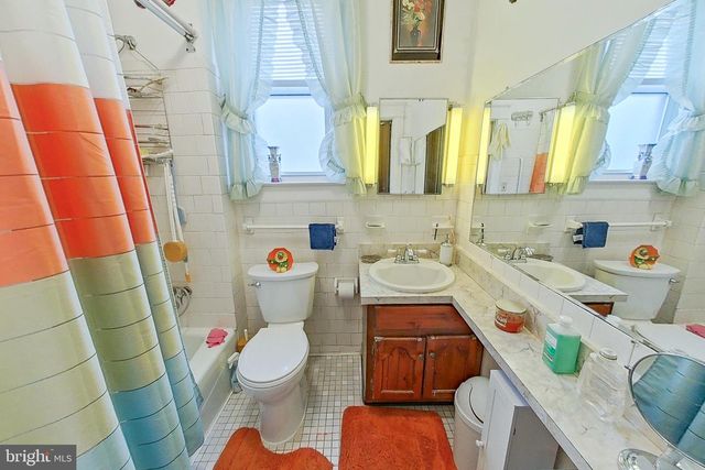 2803 RUSCOMBE LN, Baltimore, MD 21215