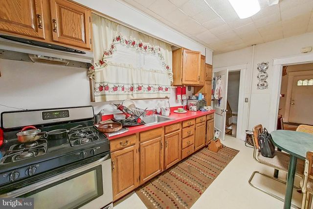 2803 RUSCOMBE LN, Baltimore, MD 21215