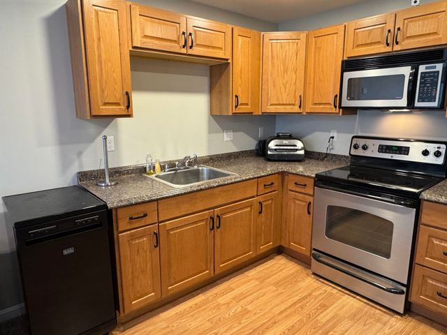 149 Sleepy Hollow Road, Wakefield, NH 03830