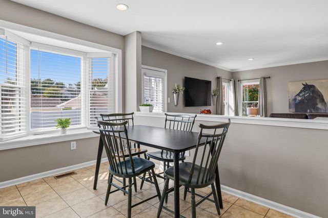 112 AUGUST LN, Lansdale, PA 19446