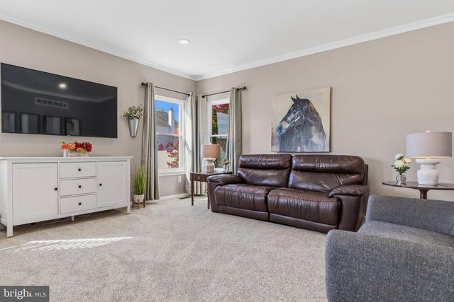 112 AUGUST LN, Lansdale, PA 19446