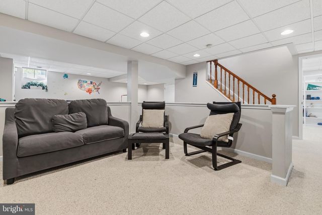 112 AUGUST LN, Lansdale, PA 19446