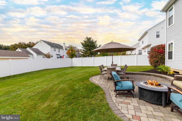 112 AUGUST LN, Lansdale, PA 19446