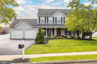 112 AUGUST LN, Lansdale, PA 19446