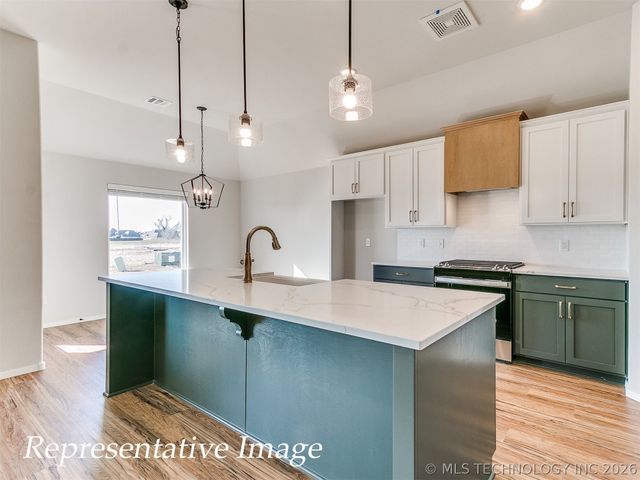 14739 S College Place, Bixby, OK 74008