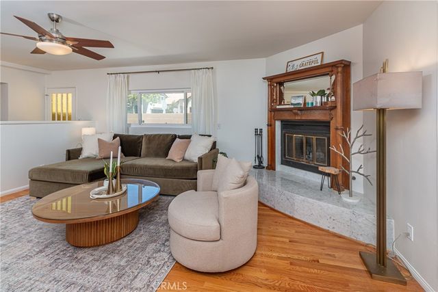 736 Brown, Burbank, CA 91504