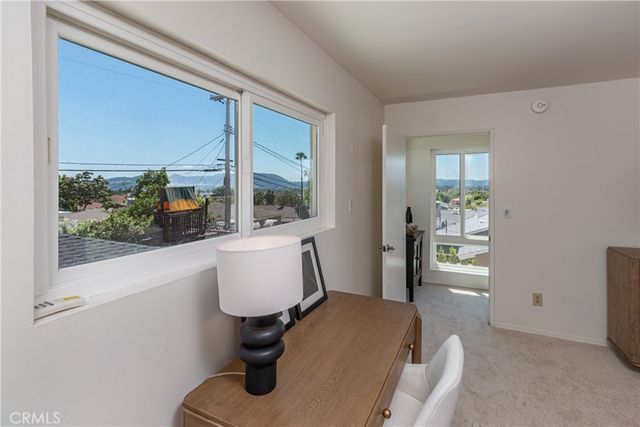 736 Brown, Burbank, CA 91504