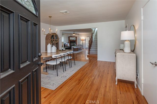 736 Brown, Burbank, CA 91504