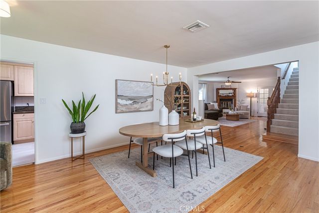 736 Brown, Burbank, CA 91504