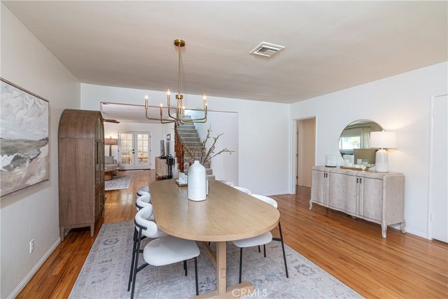 736 Brown, Burbank, CA 91504