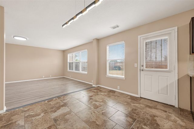 15007 Sugar Sands Drive, Sugar Land, TX 77498