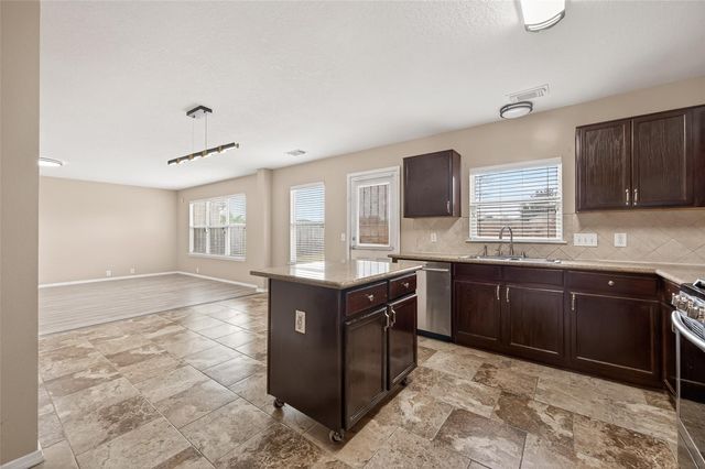 15007 Sugar Sands Drive, Sugar Land, TX 77498