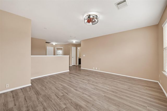 15007 Sugar Sands Drive, Sugar Land, TX 77498