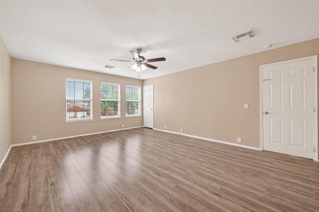 15007 Sugar Sands Drive, Sugar Land, TX 77498