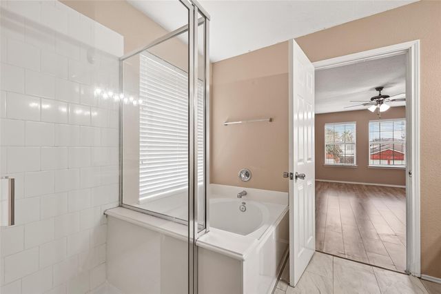 15007 Sugar Sands Drive, Sugar Land, TX 77498