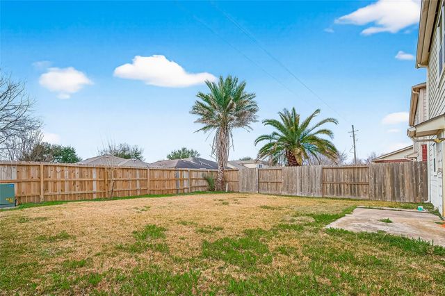 15007 Sugar Sands Drive, Sugar Land, TX 77498