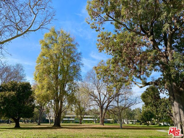 5456 Village Green, Los Angeles, CA 90016
