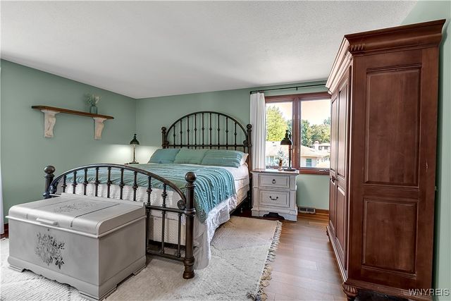 230 Schimwood Court, Amherst, NY 14068