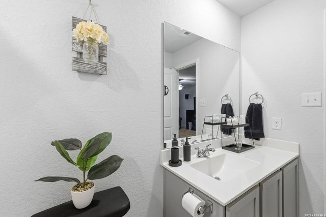 8319 Percheron Pass, San Antonio, TX 78254